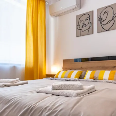 Cozy & Parking - Subject To Availability *