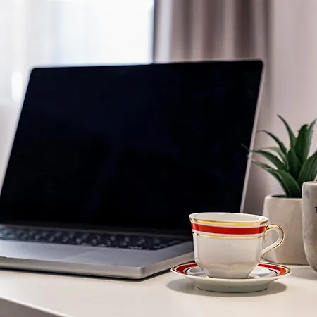 Cozy & Parking - Subject To Availability Апартаменты