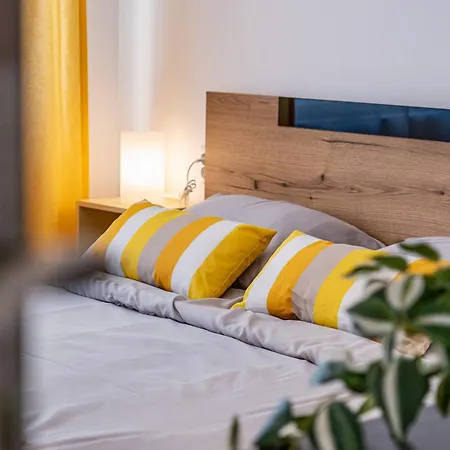 Cozy & Parking - Subject To Availability *