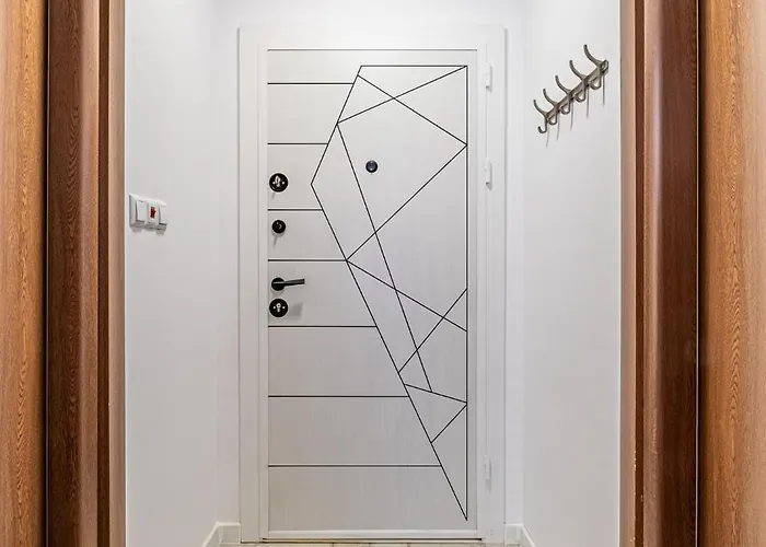 Apartament Cozy & Parking - Subject To Availability