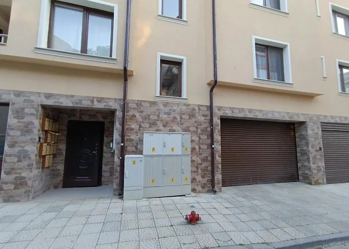 Apartament Cozy & Parking - Subject To Availability