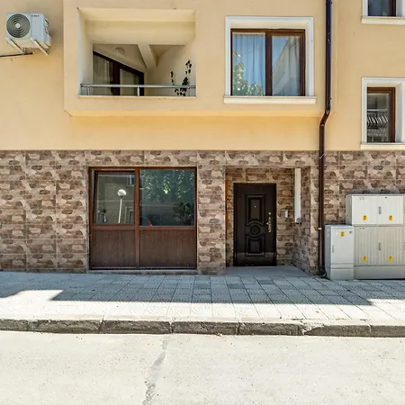Apartment Cozy & Parking - Subject To Availability Varna