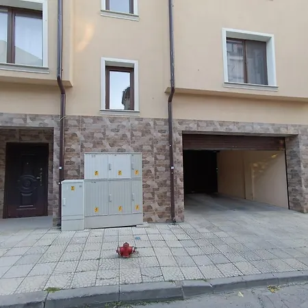 Cozy & Parking - Subject To Availability Apartment Varna