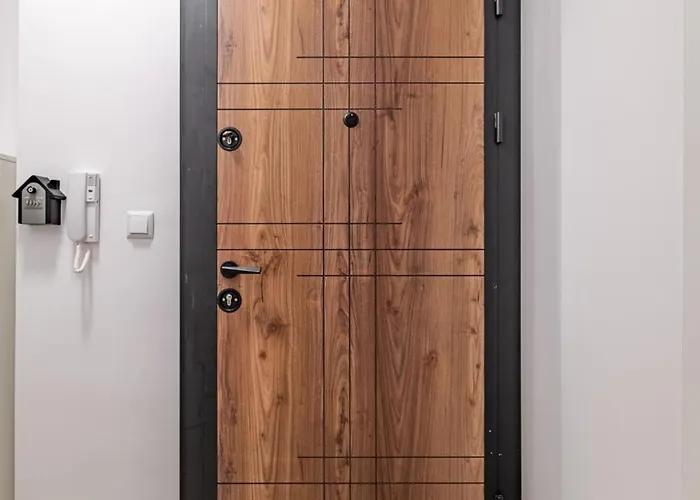 Cozy & Parking - Subject To Availability *