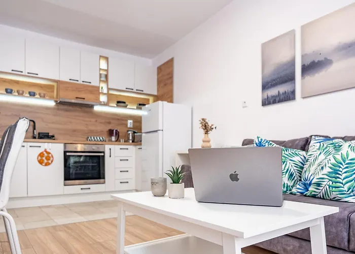 Cozy & Parking - Subject To Availability Varna