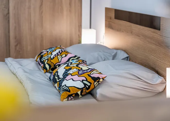 Cozy & Parking - Subject To Availability * Varna